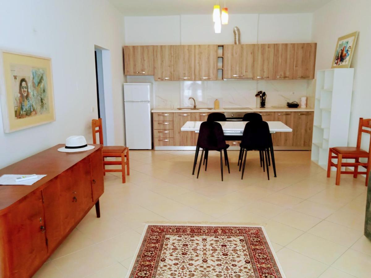 Artist S Apartment Vlorë エクステリア 写真