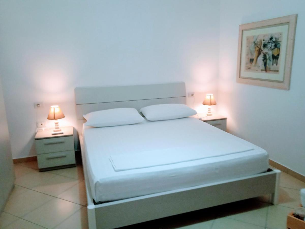Artist S Apartment Vlorë エクステリア 写真